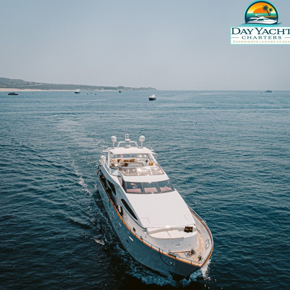 100ft Azimut Jumbo Luxury Yacht 