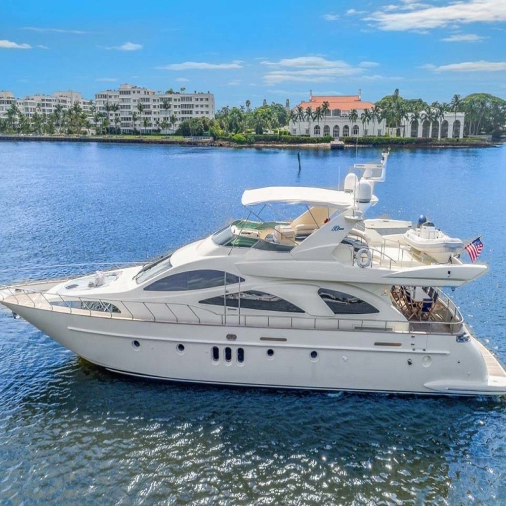 80ft Azimut Luxury Yacht 